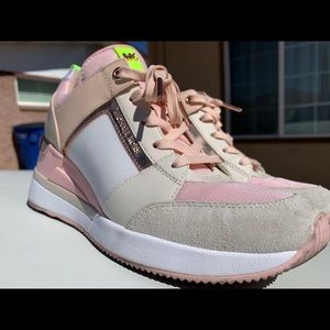 MICHAEL KHORS SNEAKERS